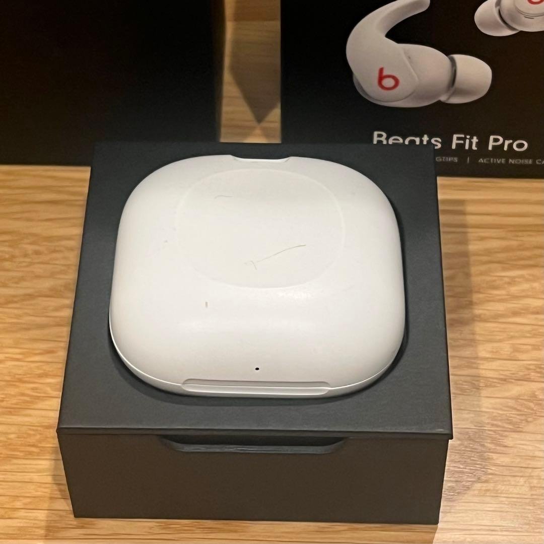 【かい】Beats Fit Pro ワイヤレスイヤホン ホワイト