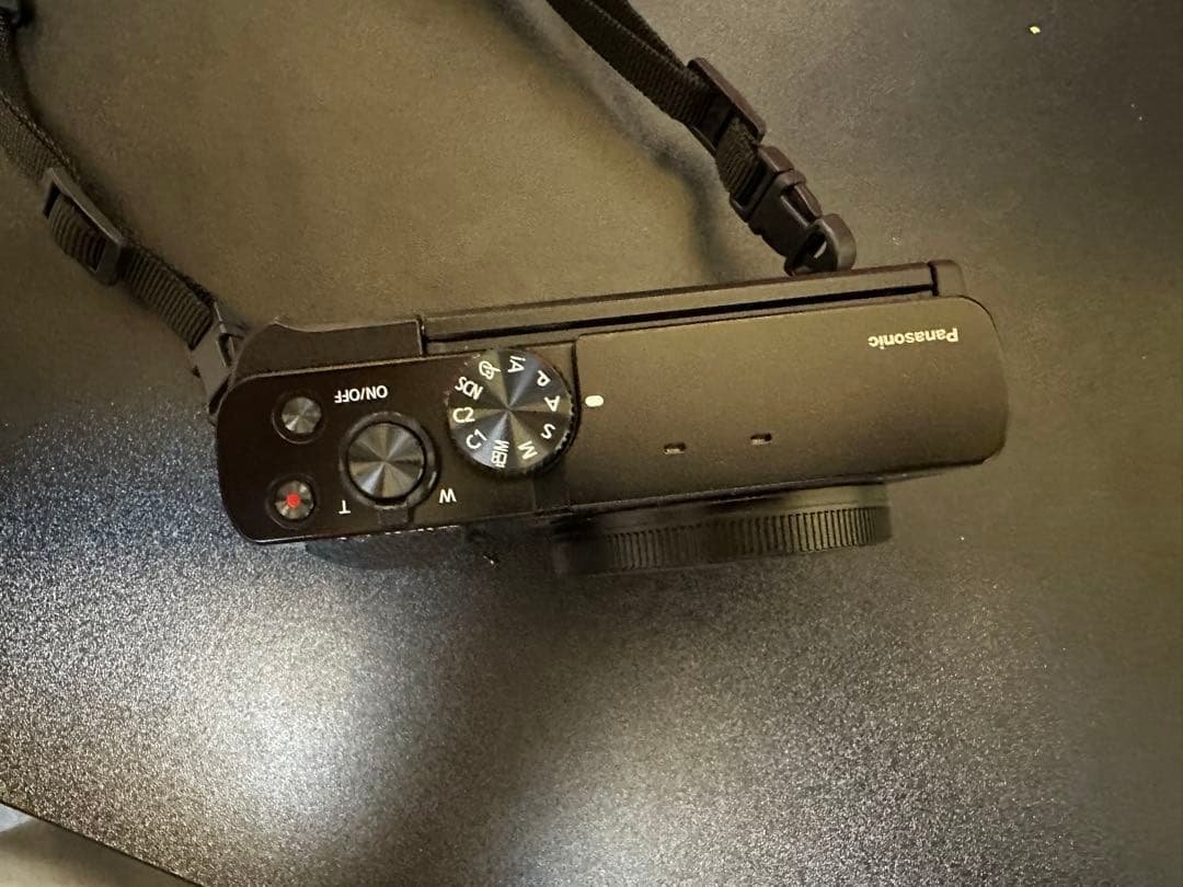 Panasonic Lumix コンパクトデジタルカメラ　DC-TZ99