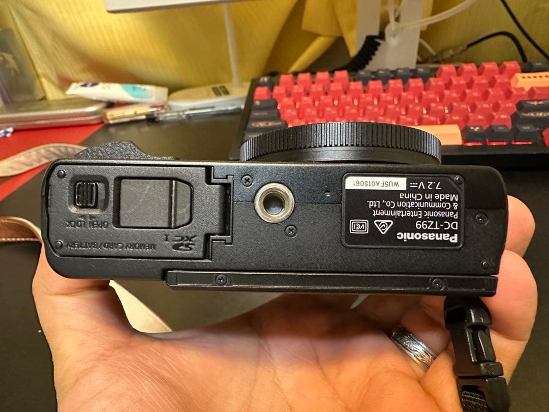 Panasonic Lumix コンパクトデジタルカメラ　DC-TZ99
