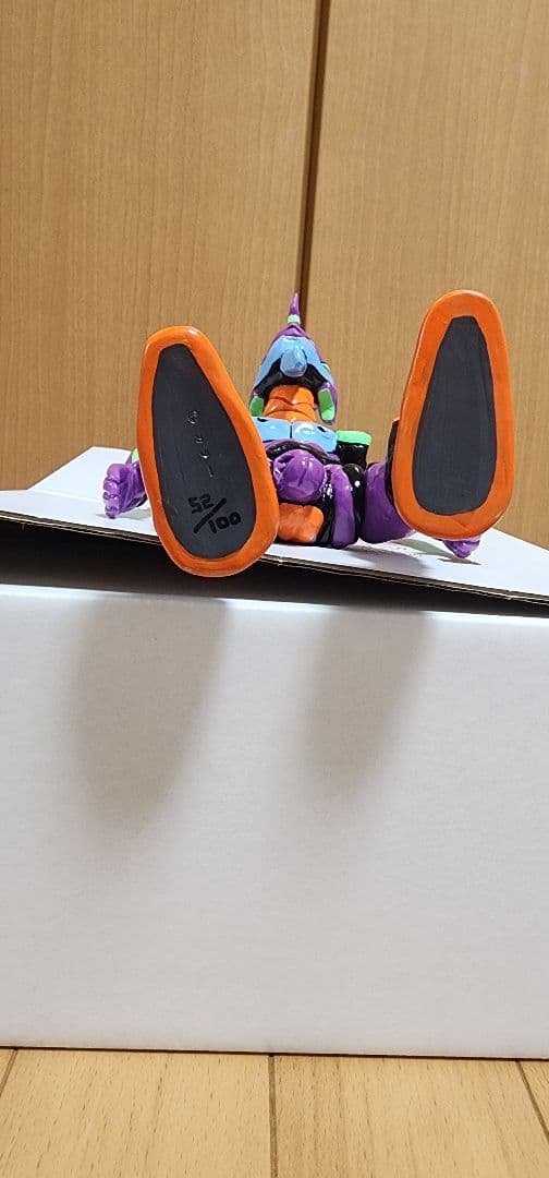 【新品】デハラユキノリ エヴァンゲリオン 初号機 フィギュア